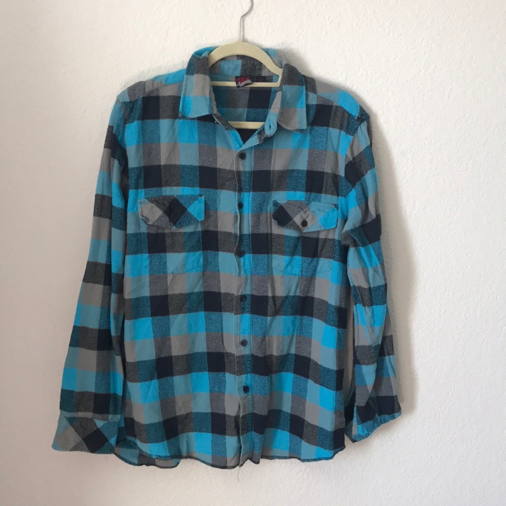 Men’s teal, navy and grey flannel